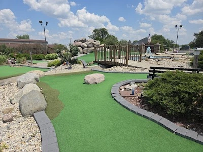 Boulder Falls Mini Golf