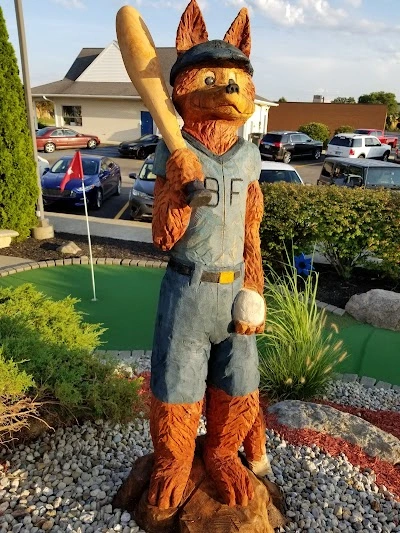 Boulder Falls Mini Golf