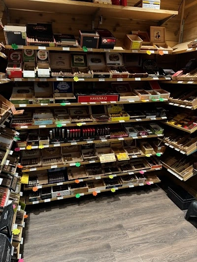 B & D Smoke Shop