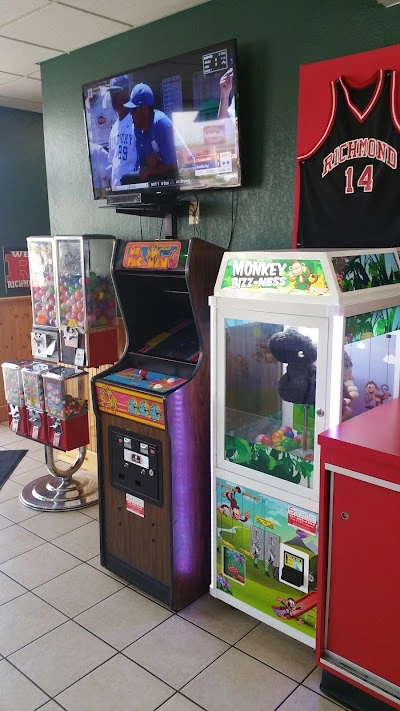 Mancino's Pizza & Grinders