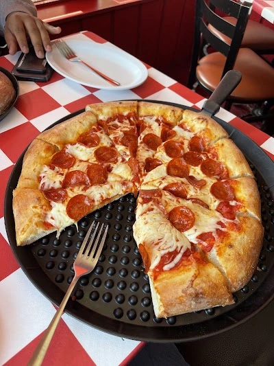 Greek's Pizzeria