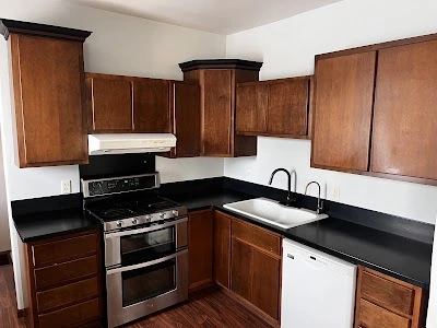 LCM Countertops LLC