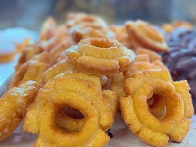 Pana Donuts