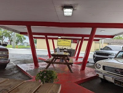 Ray's Drive-In