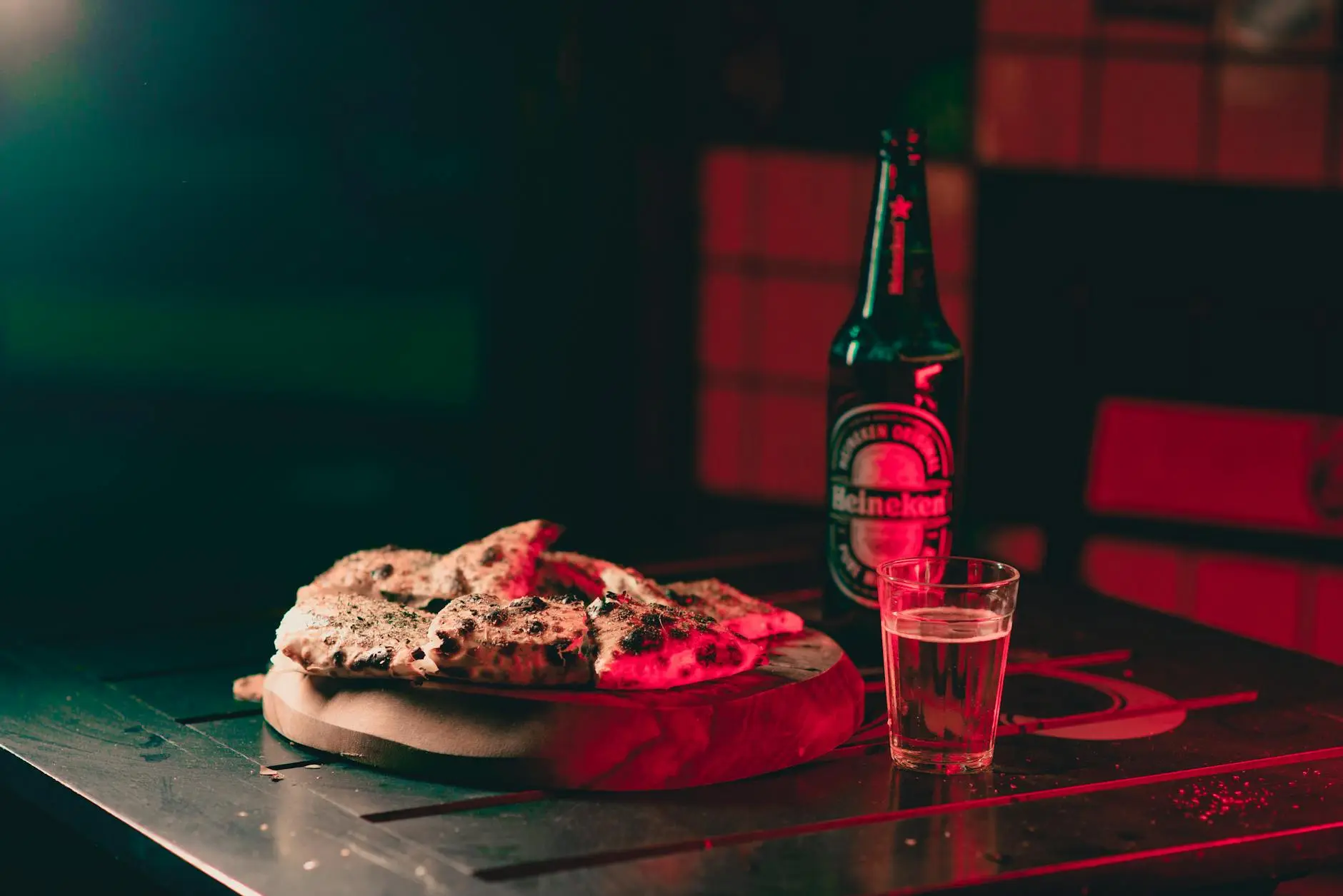 Hudpucker's Pub & Grill