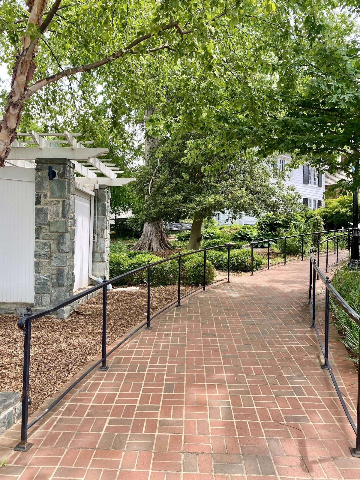 Fairfax Old Town Square Park