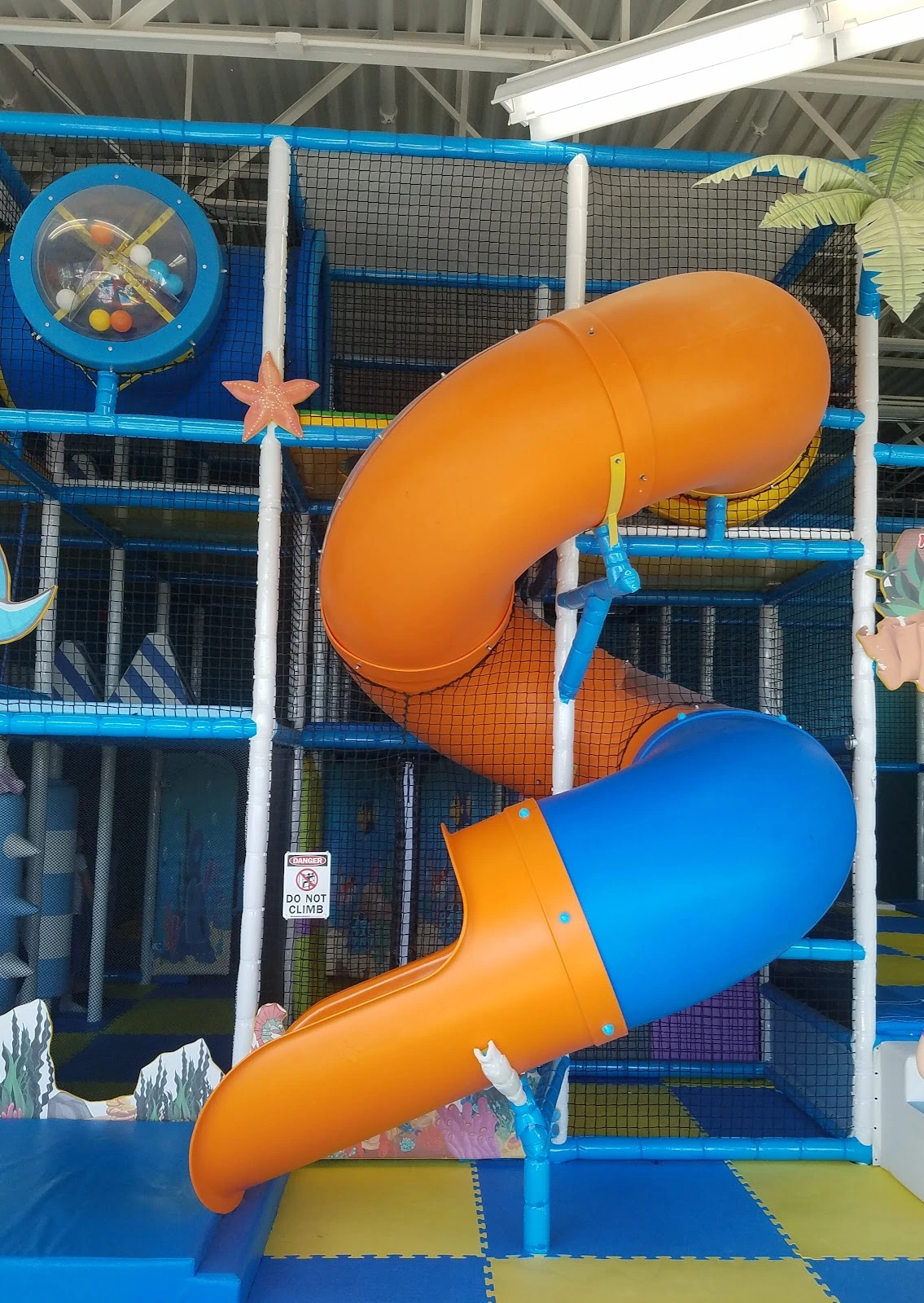 Jolly Yolly Kids Indoor Playground