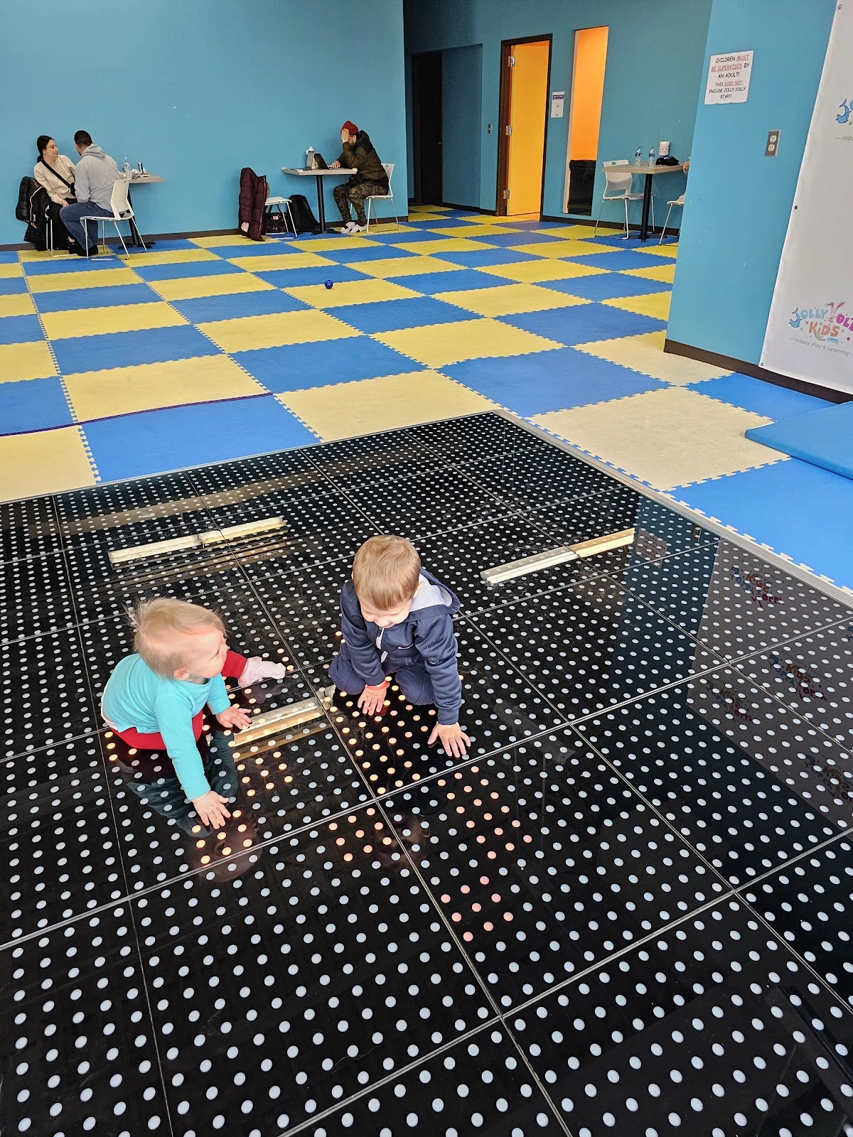 Jolly Yolly Kids Indoor Playground