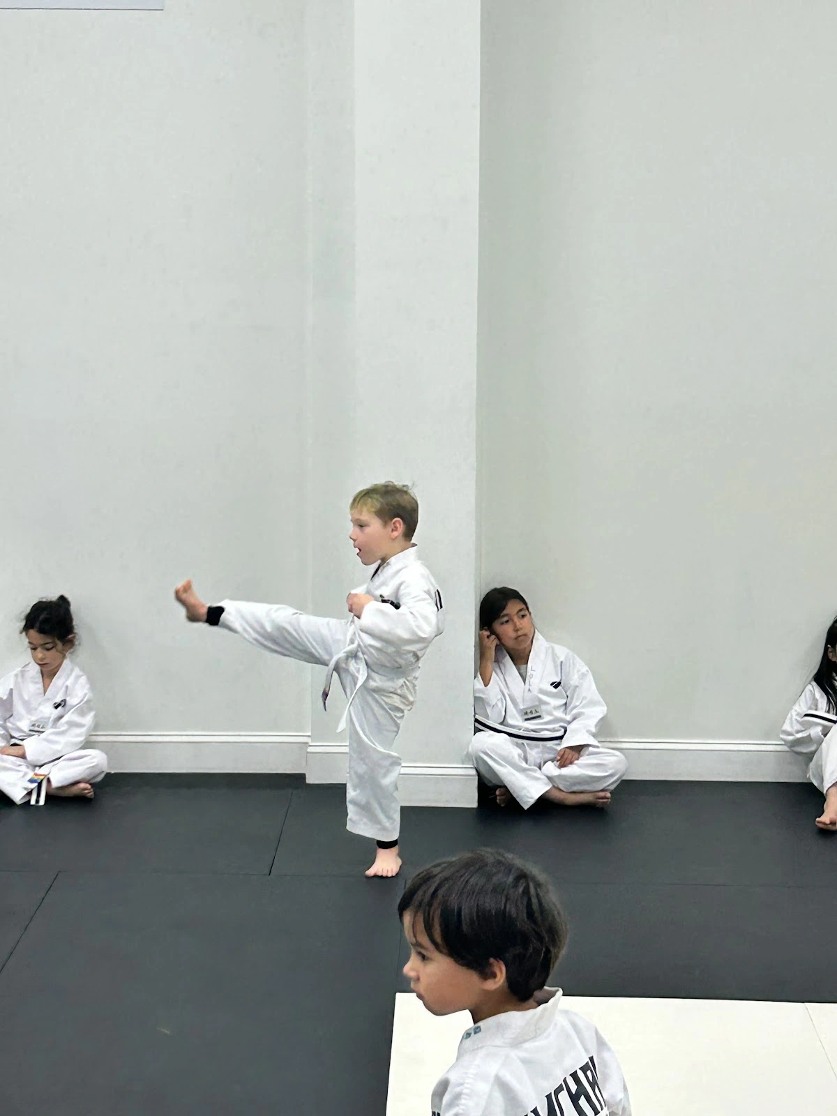 Himchari Martial Arts - Rolling Valley