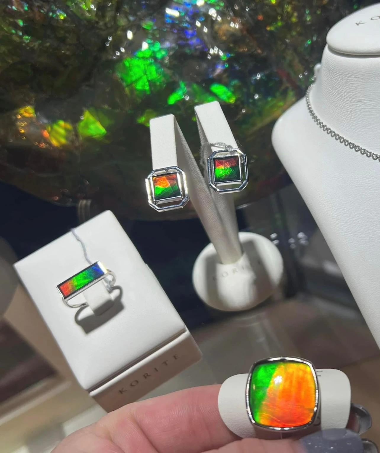 Williamsburg Jewelers WBVG