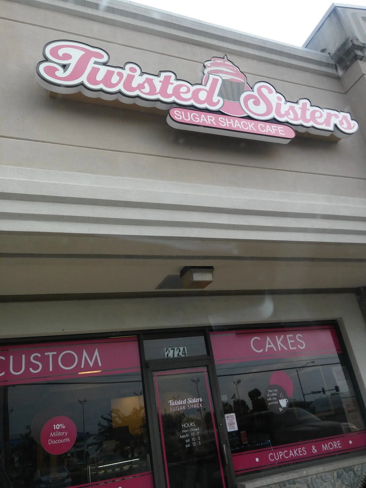 Twisted Sisters Cupcakes