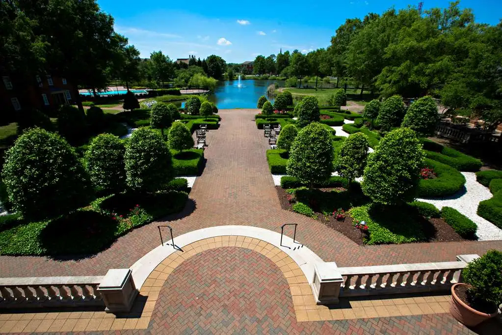 The Founders Inn and Spa