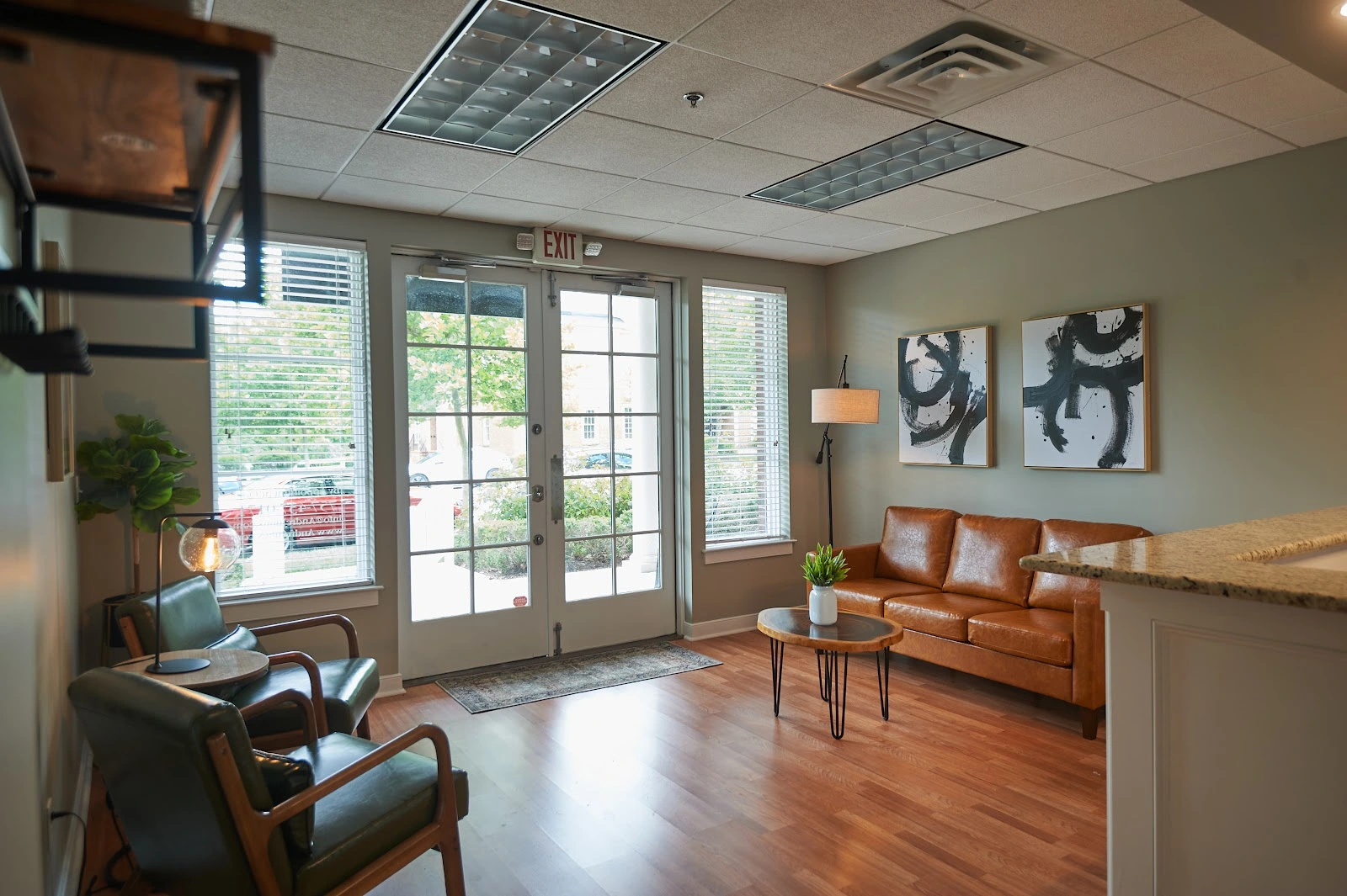 Andre Julius - Custom Suits & Tuxedos