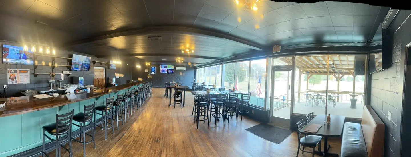 Mulligan's Sports Bar & Grill