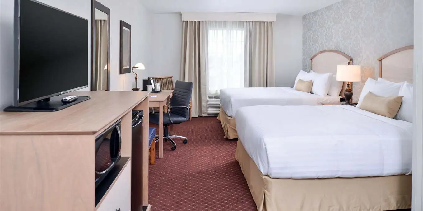 Appomattox Inn and Suites