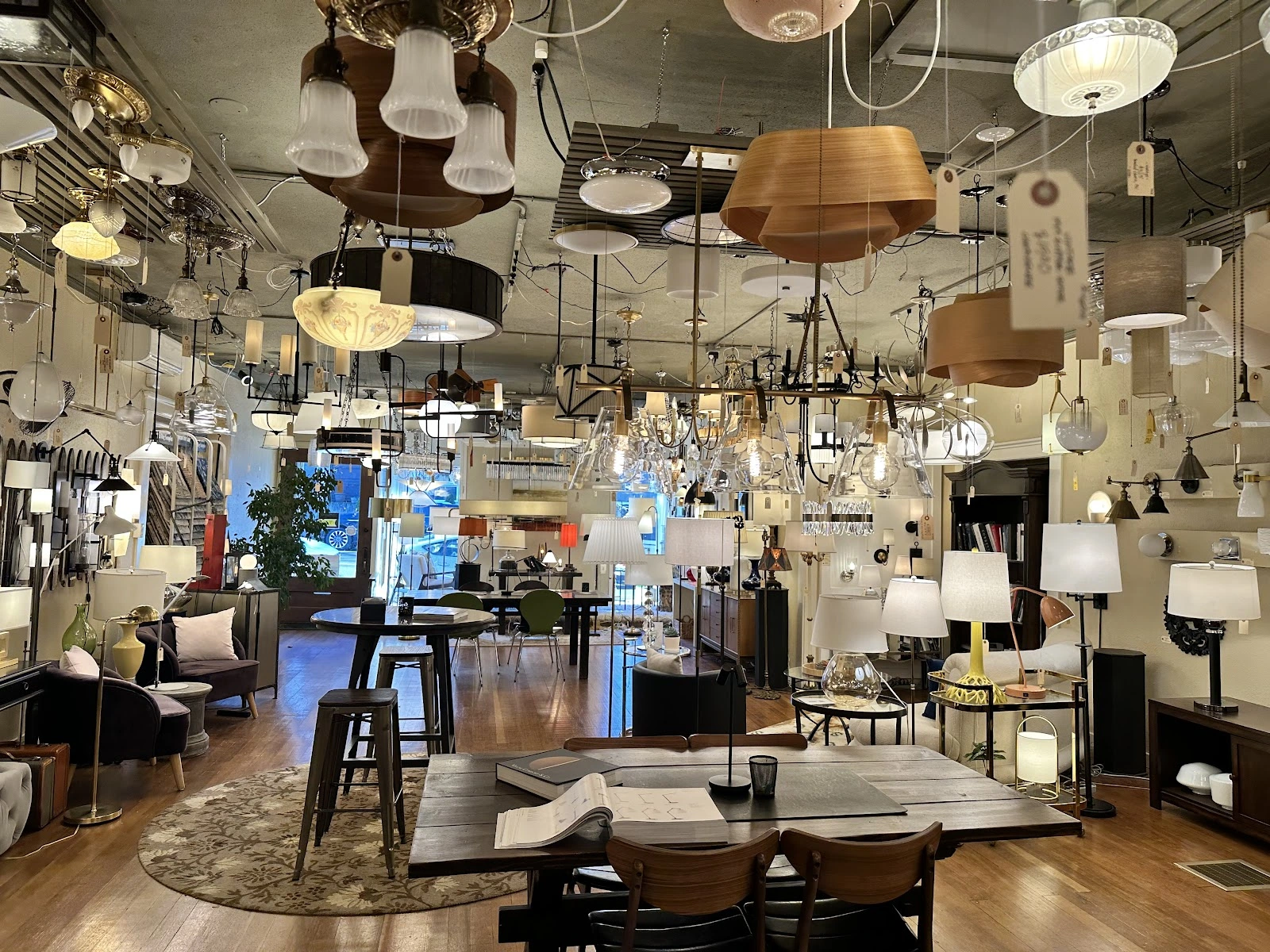 Luxe Lighting Company