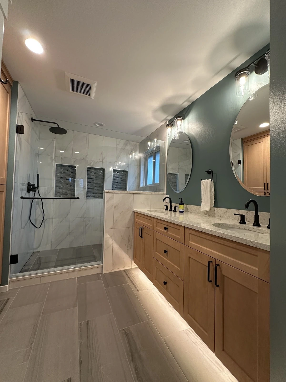 Northlight Custom Builders