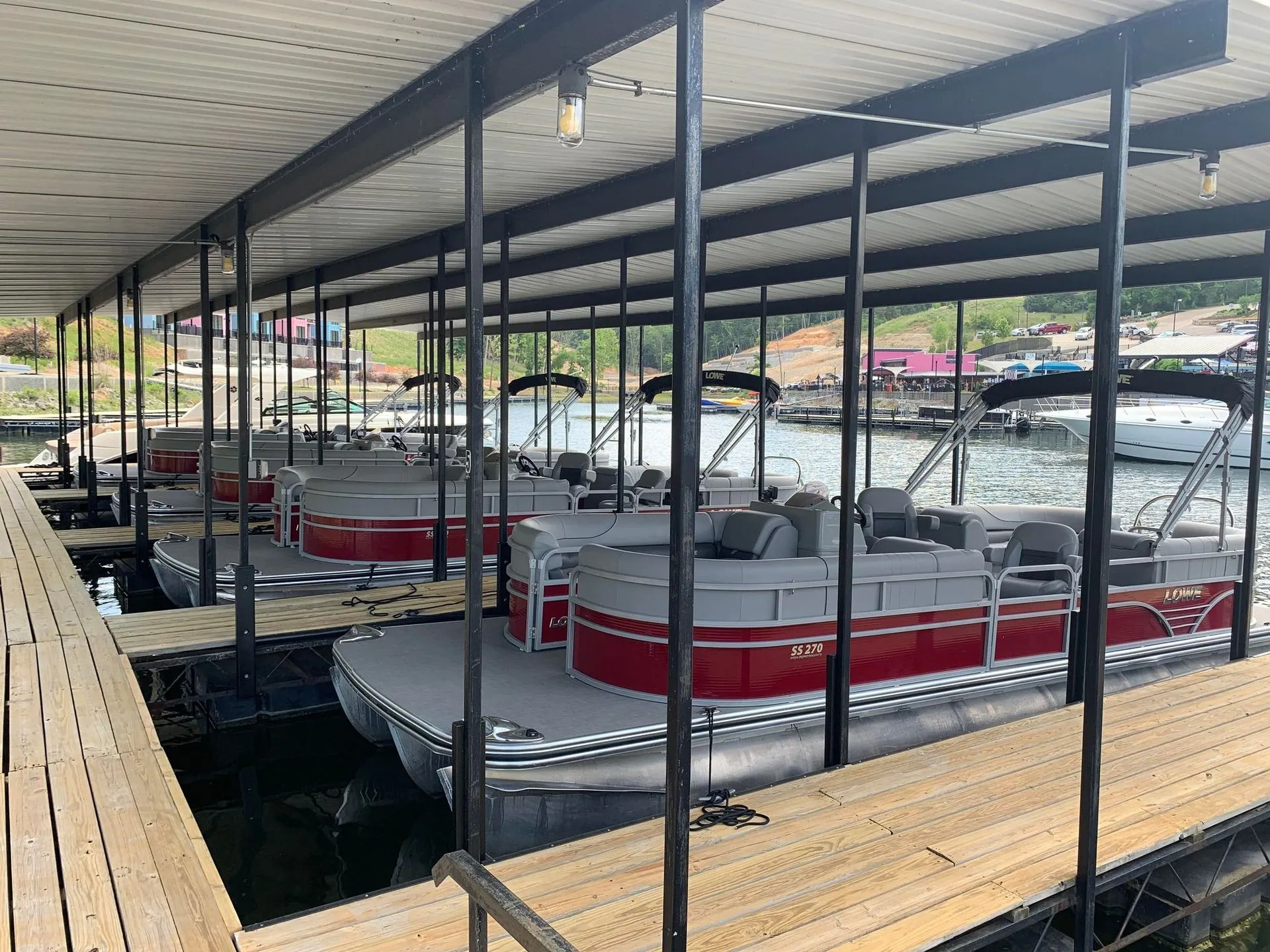 Quicky's Boat Rentals and Gas Dock