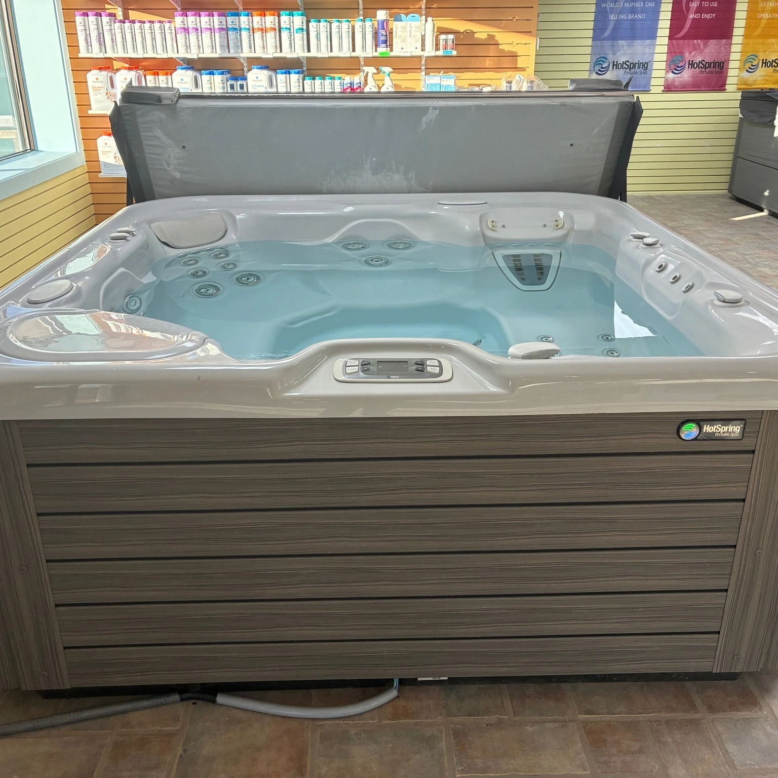 Vaughan Pools & Spas