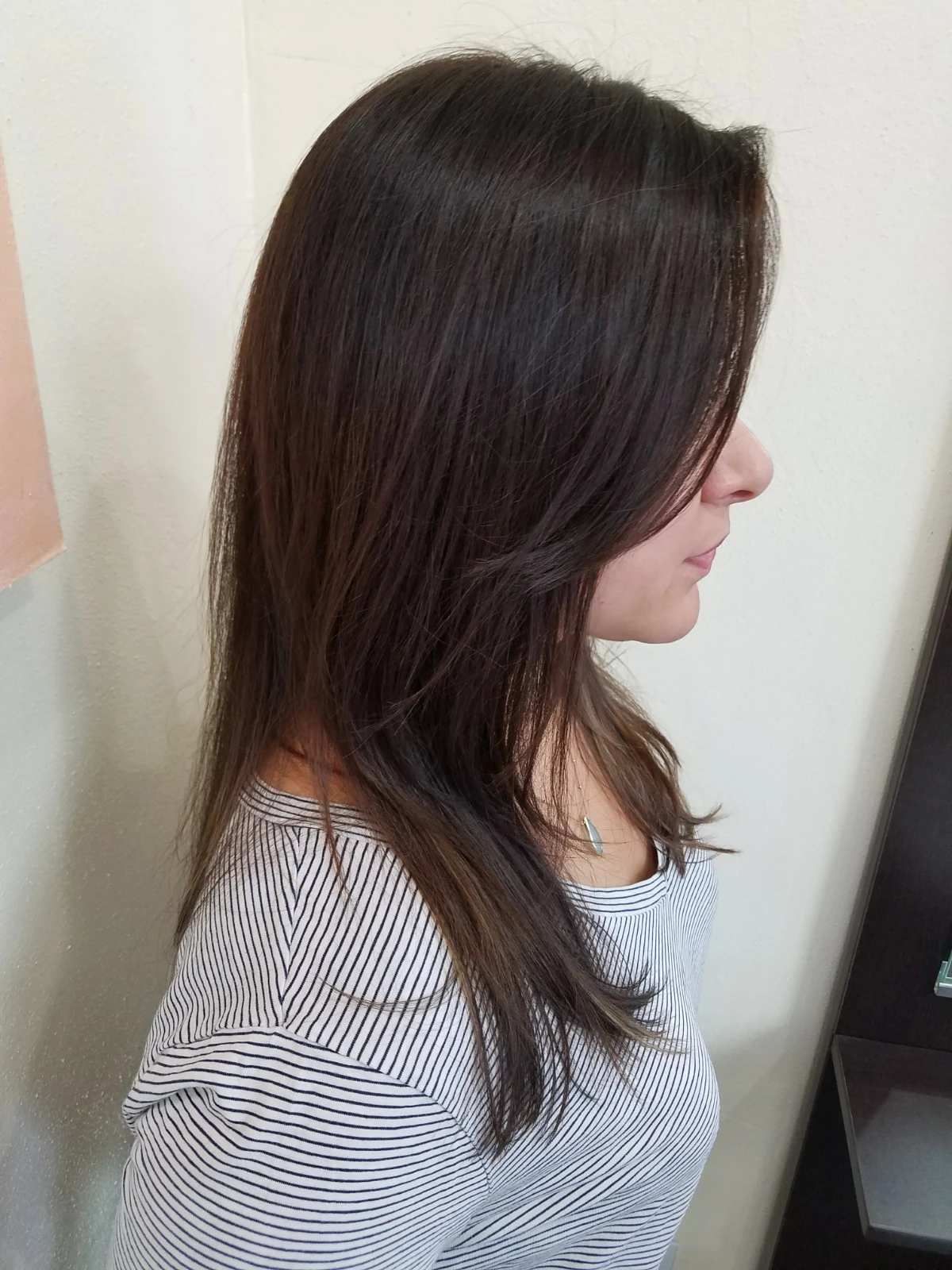 Uska's Full Service Salon