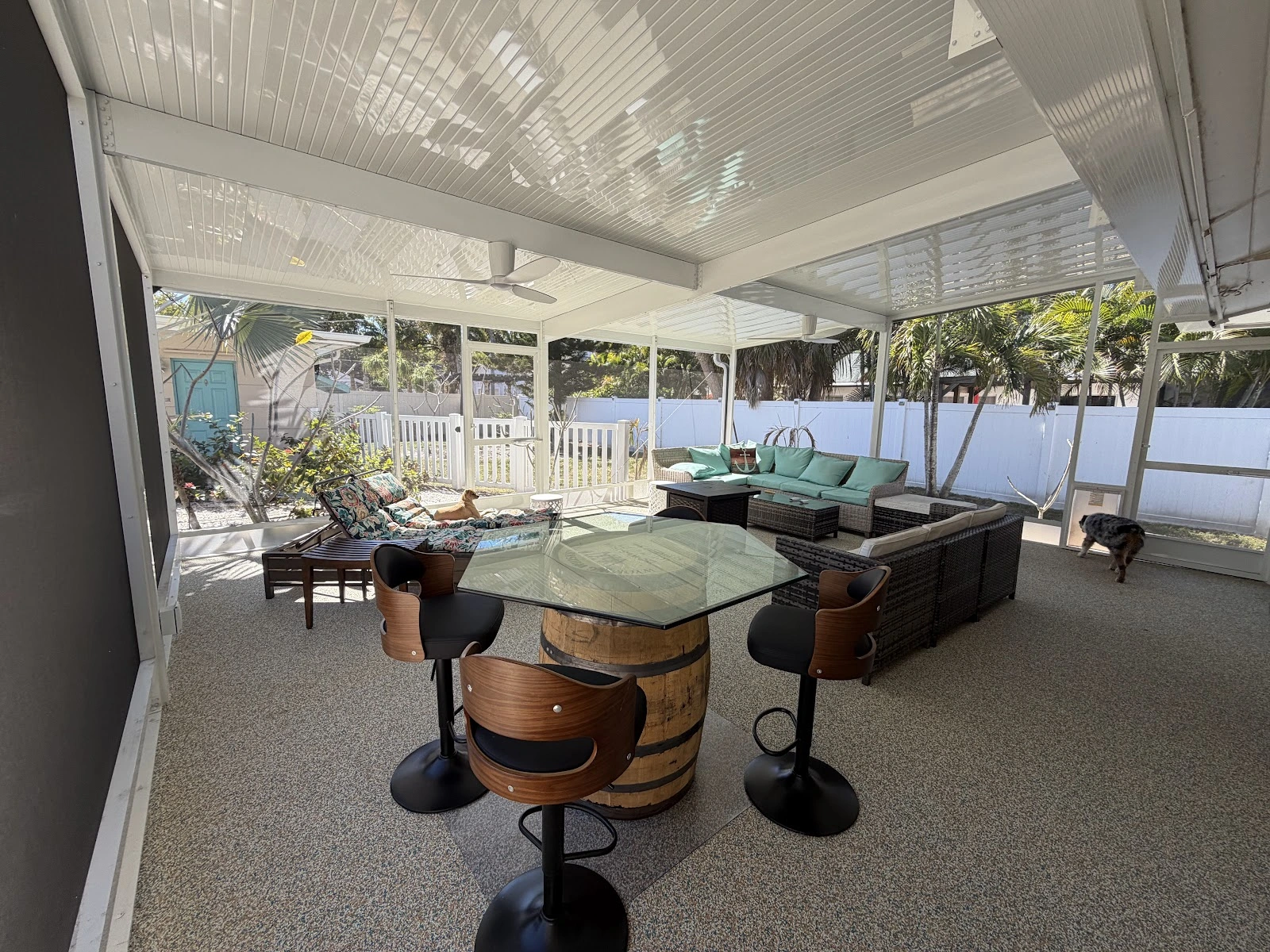 Sharkey's Aluminum & Screening