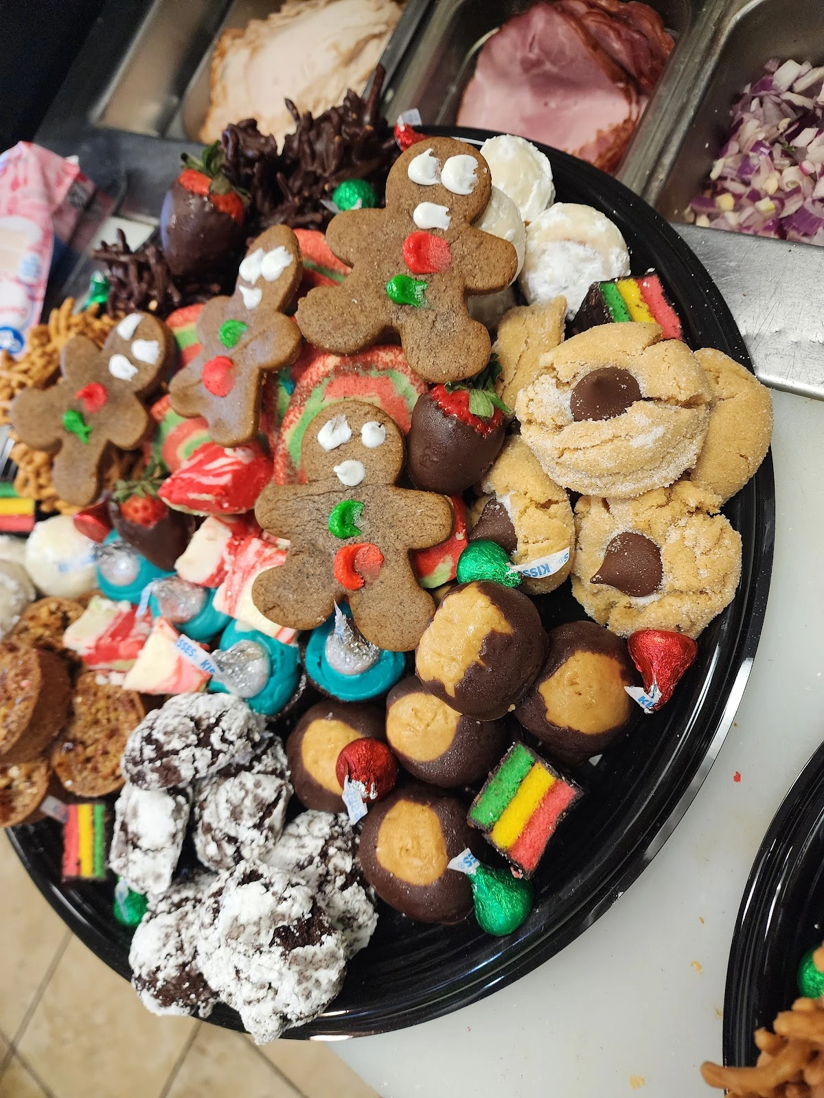 Paradise Deli & Grill