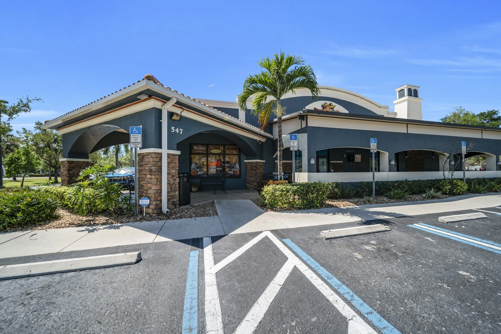 Habaneros Mexican Grill