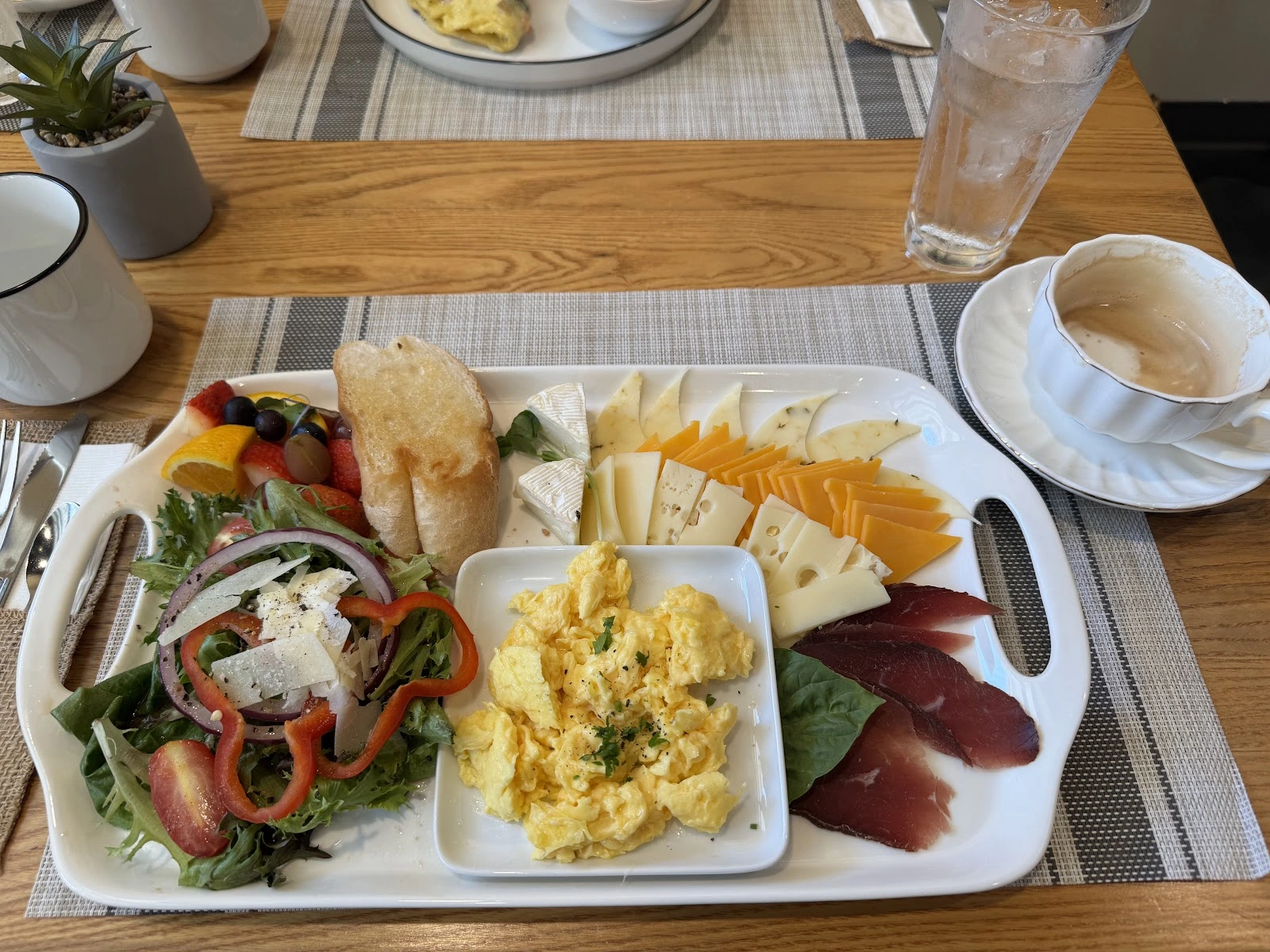 Alba Breakfast & Brunch