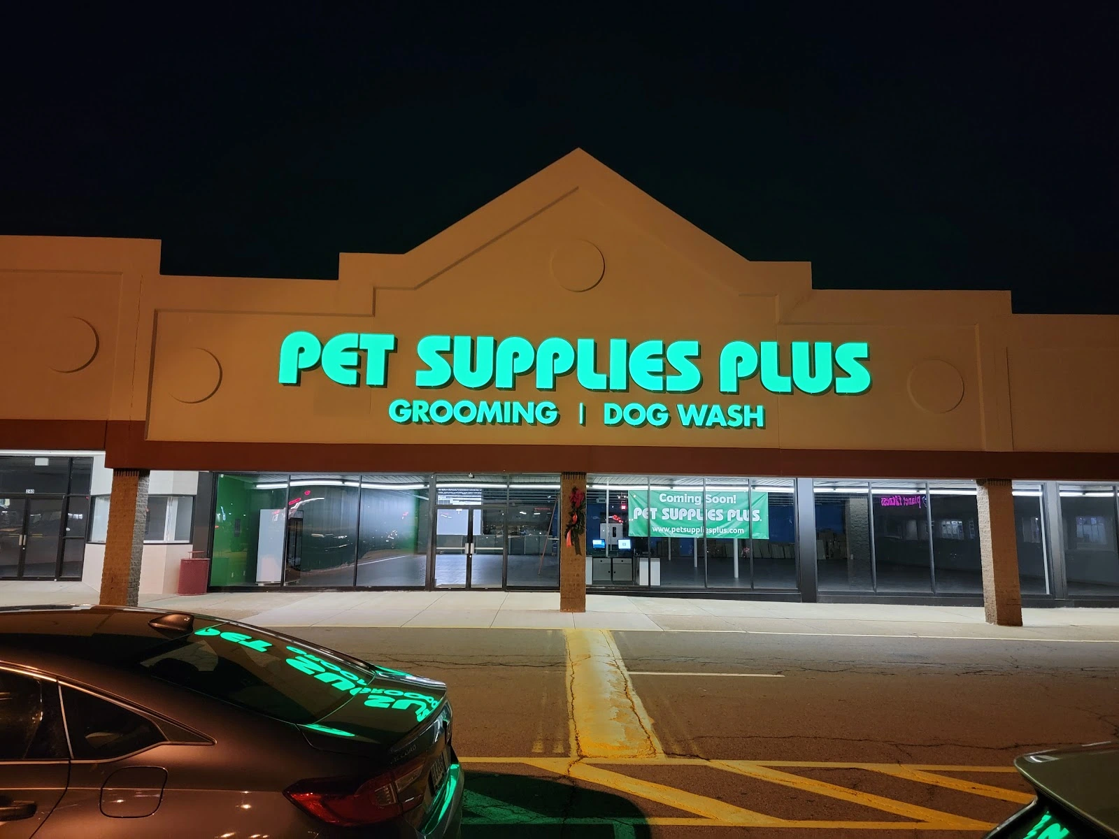 Pet Supplies Plus