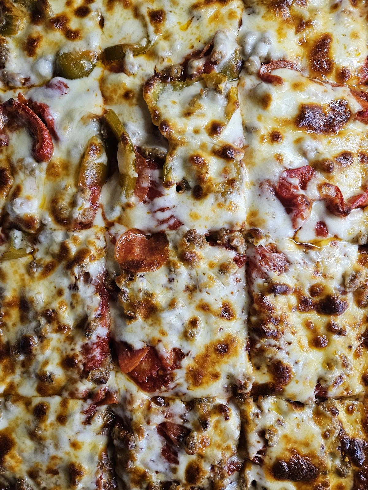 Ianazone's Homemade Pizza of Champion