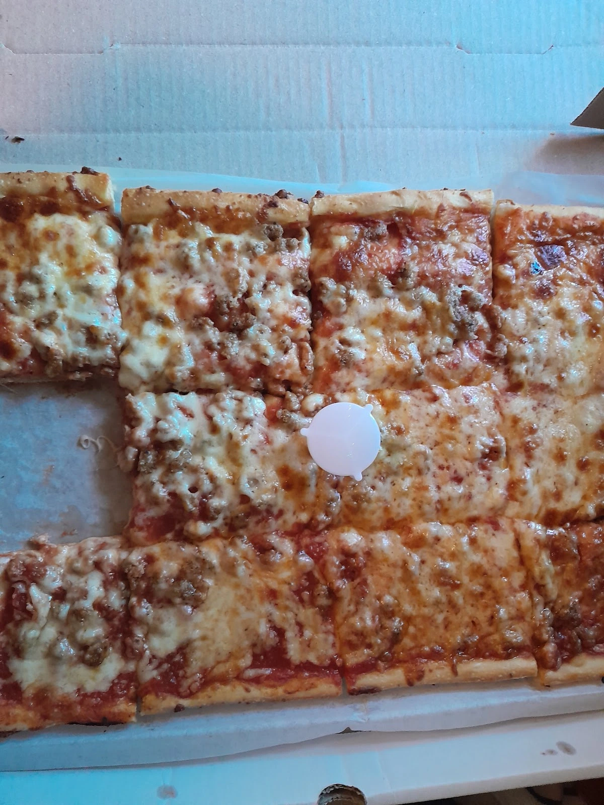 Ianazone's Homemade Pizza of Champion