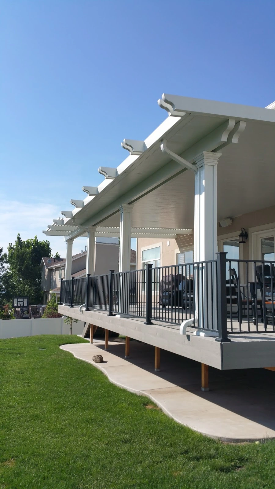 Utah Retractable Awnings
