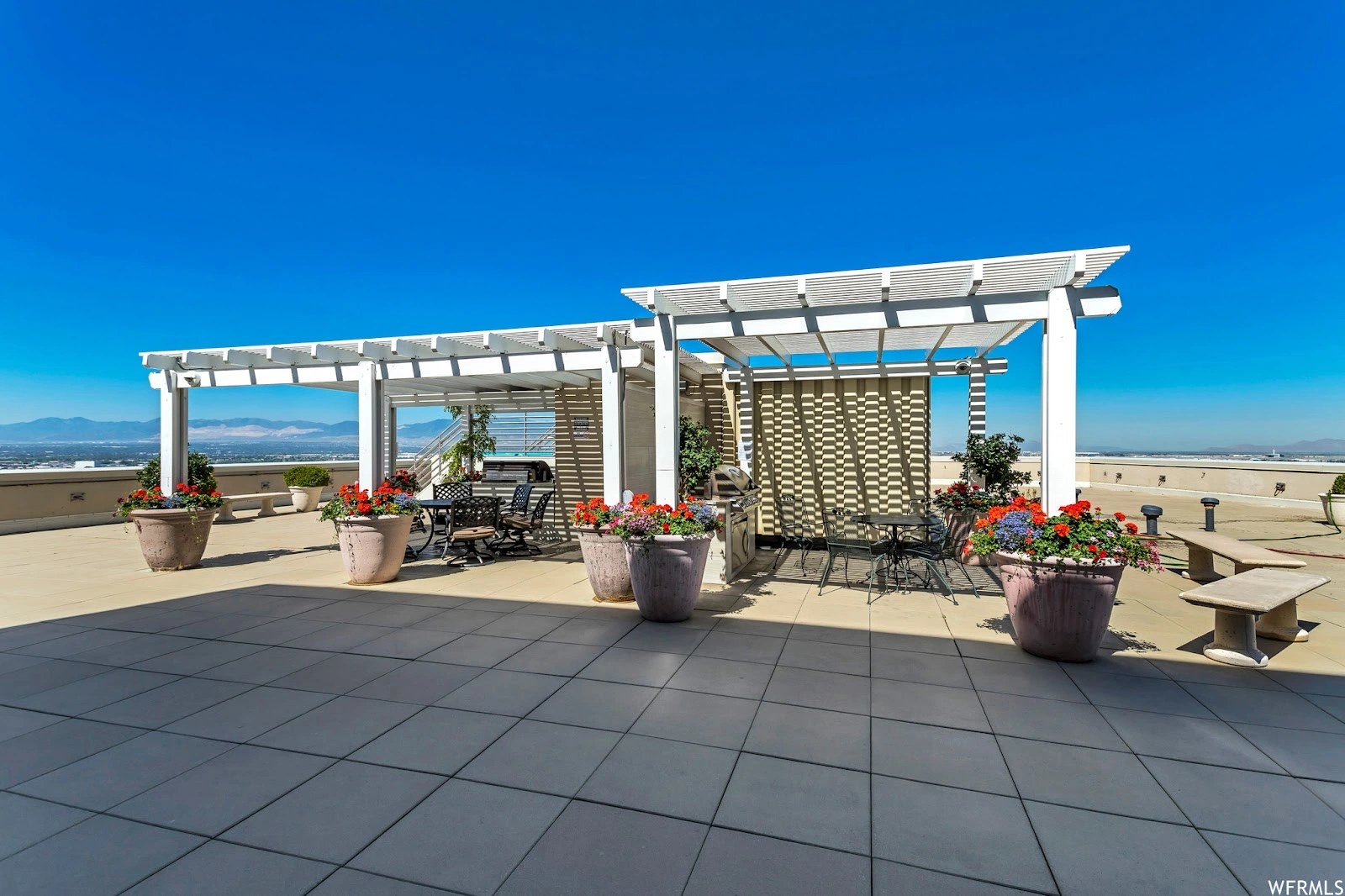 Utah Retractable Awnings
