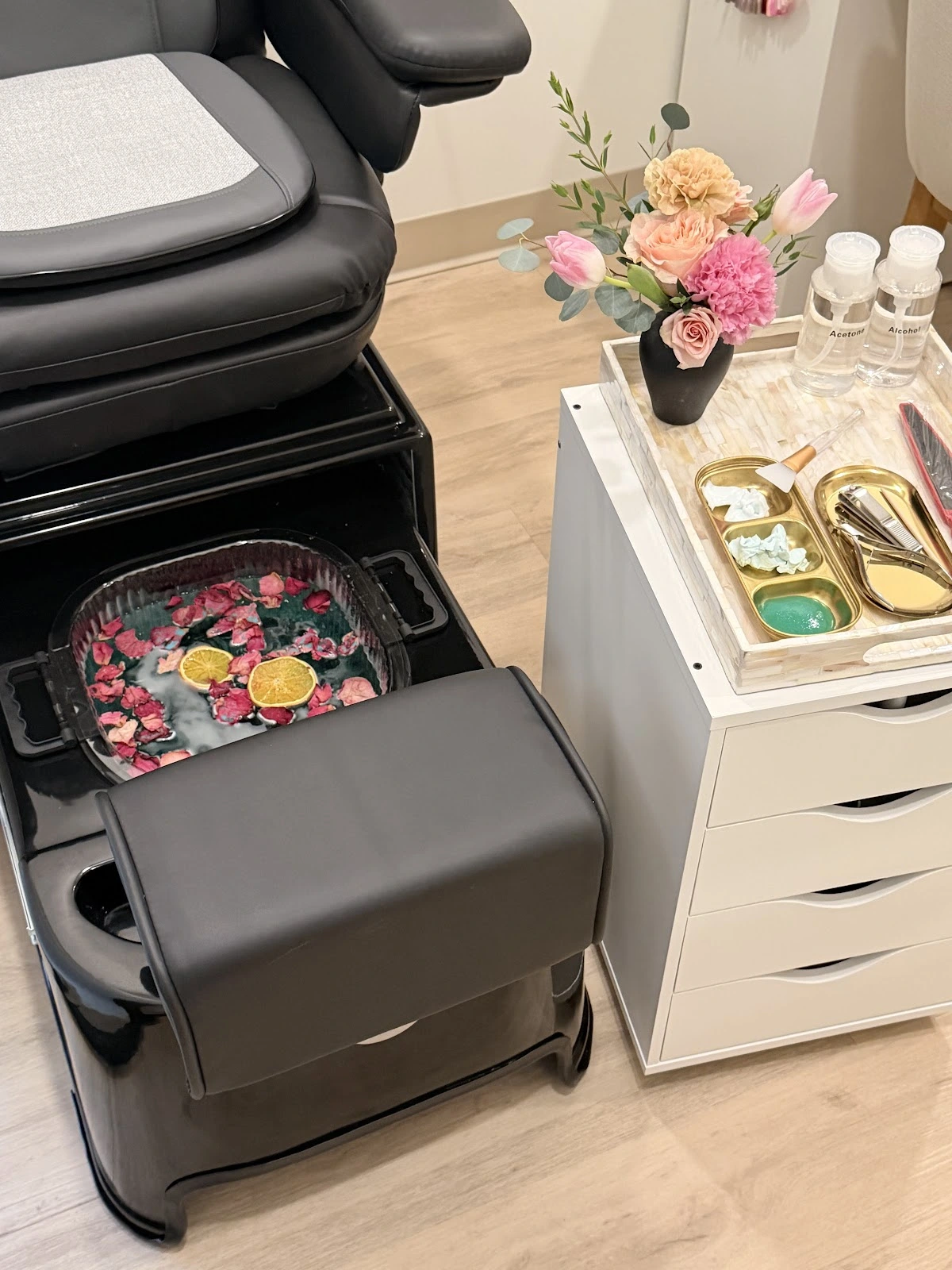 Studio Sole Nail & Foot Spa