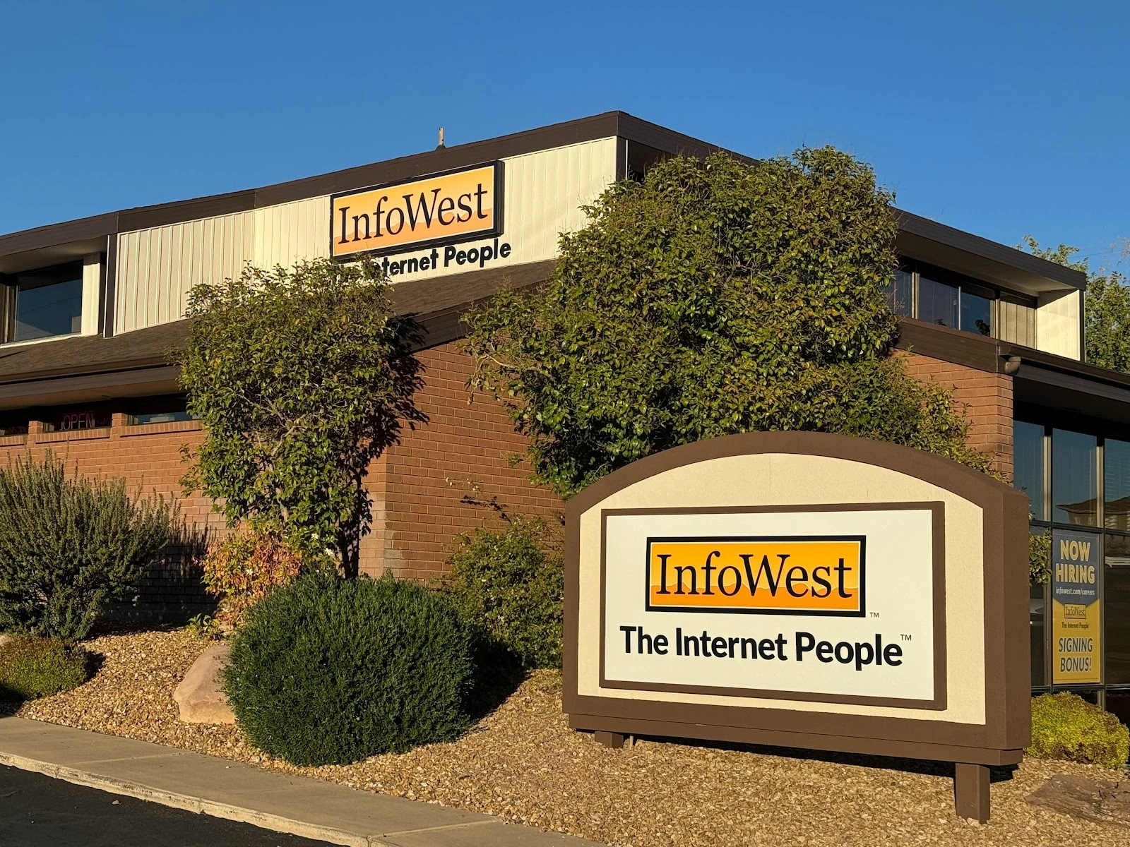 InfoWest