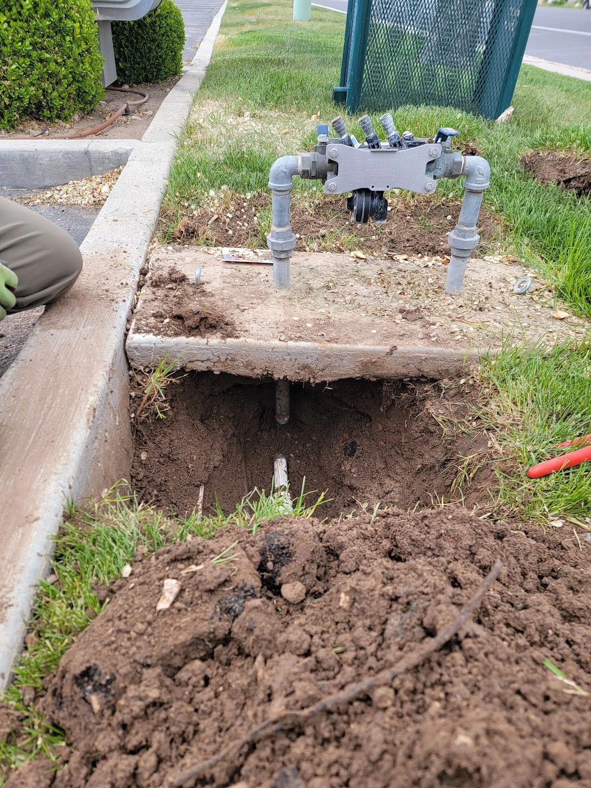 AGC Window Washing & Landscaping