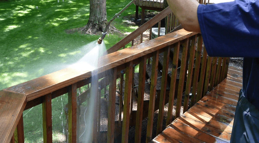 Roof-to-Deck Restoration