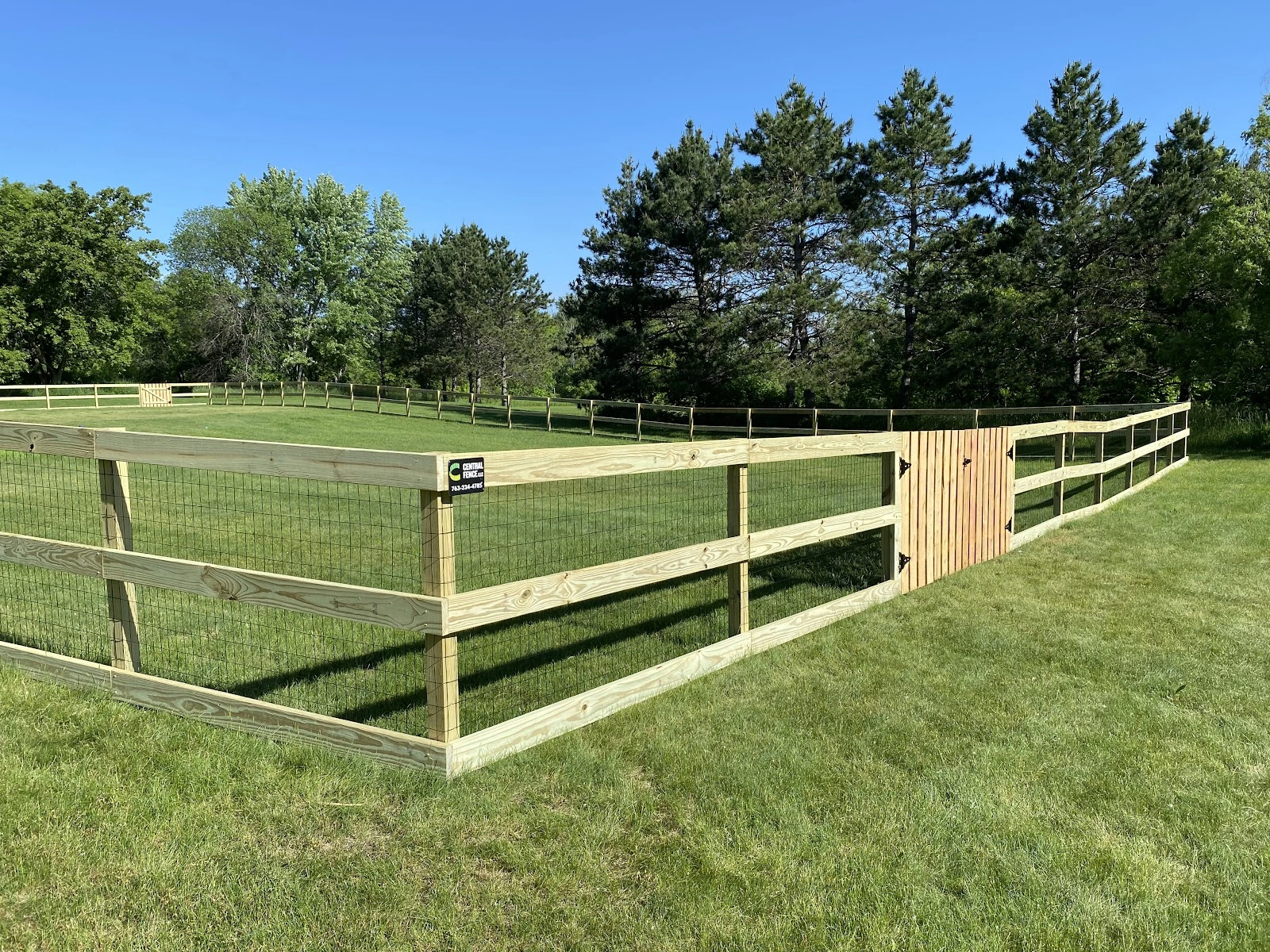 Mark's Fence & Concrete