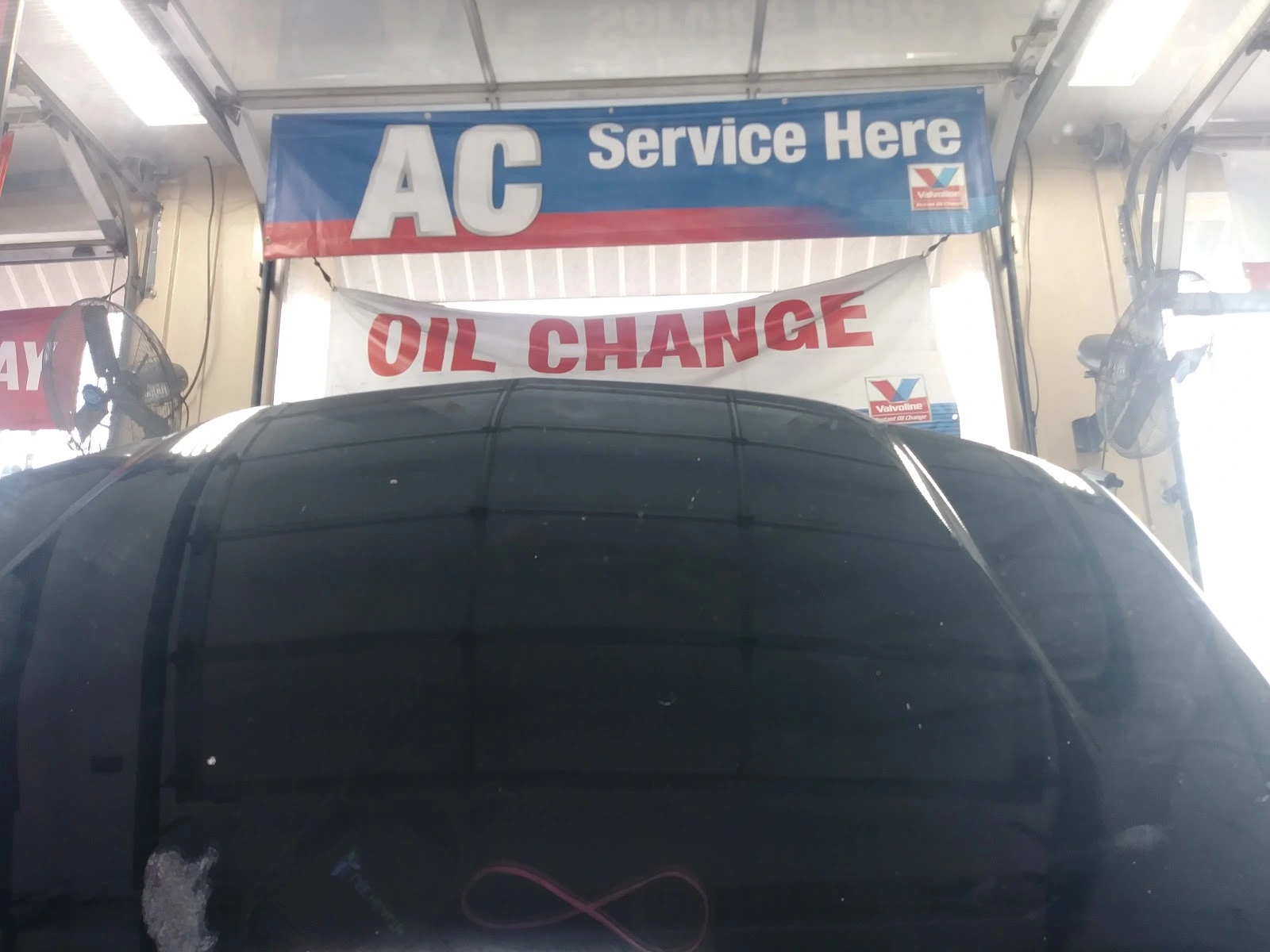 Valvoline Instant Oil Change
