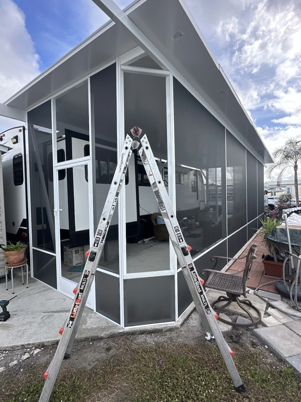 Sharkey's Aluminum & Screening