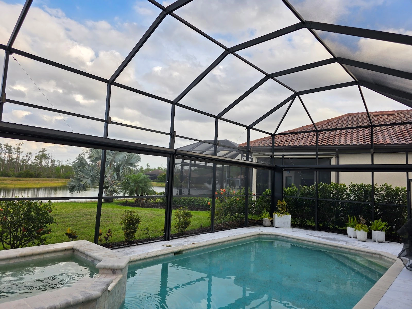 Daniel's Screen Services