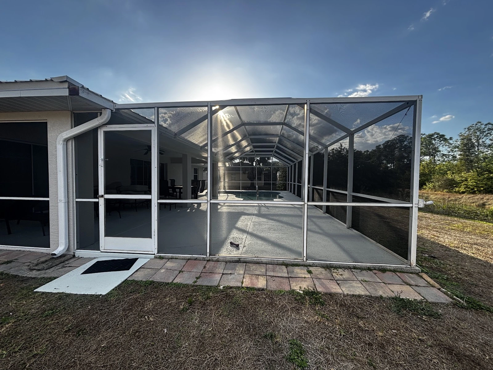 Daniel's Screen Services