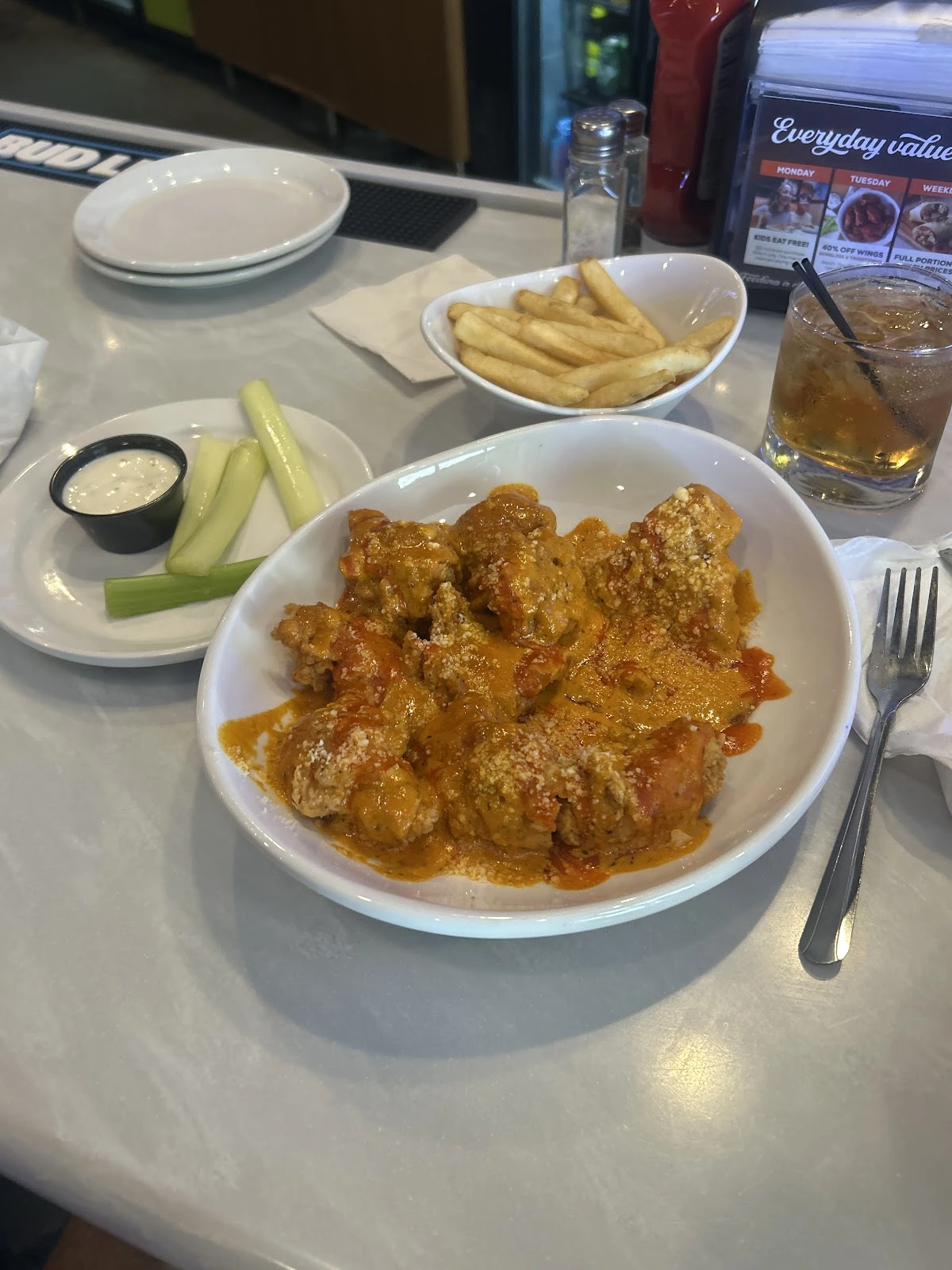 Buffalo Wings & Rings