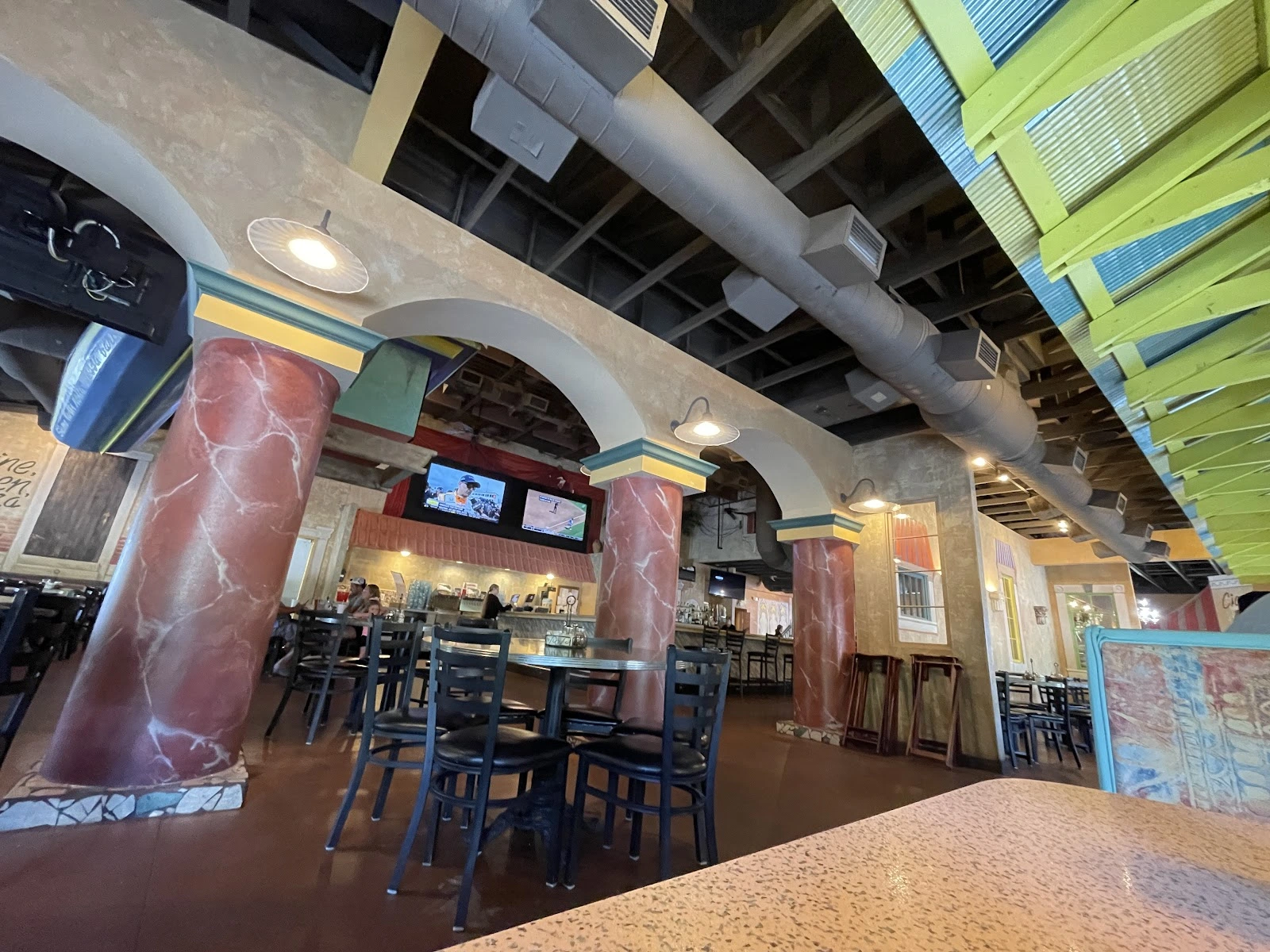 Li'l Rizzo's Restaurant - Osage Beach