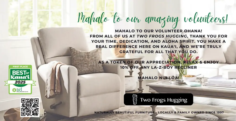 Two Frogs Hugging Furniture Store in Kauai, HI